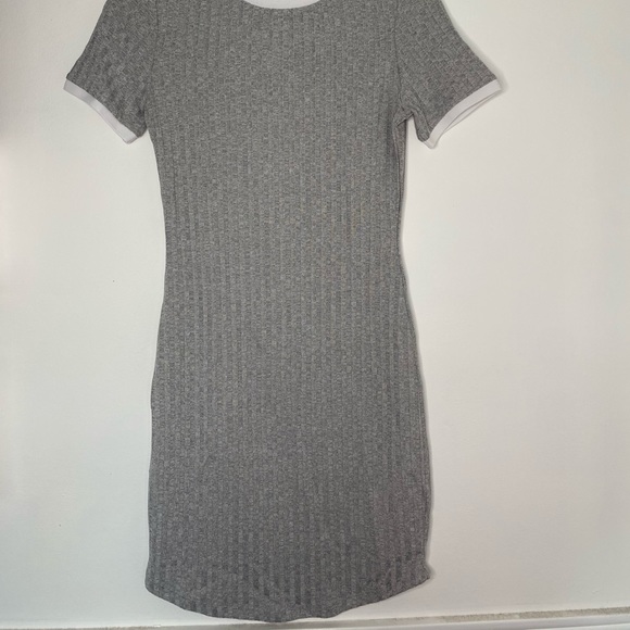 GREY T SHIRT BODYCON DRESS RIBBED H&M - Picture 2 of 4